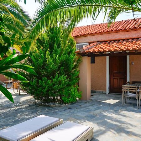 Giola Bungalows Sirines Astris Eksteriør billede